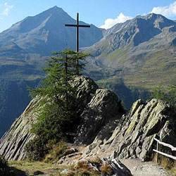 Anhöhen in Tal Ein- und Ausgängen / Aussichtspunkte